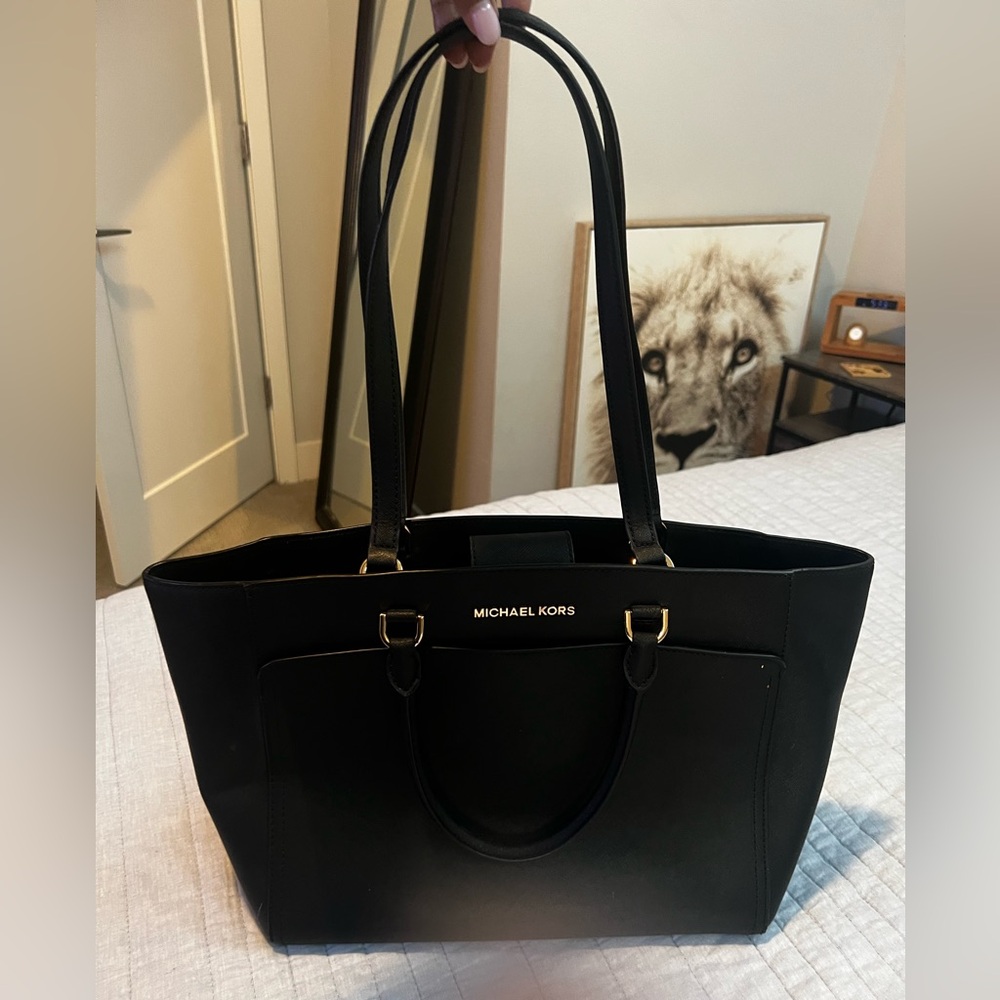 Michael Kors Classic Black Tote